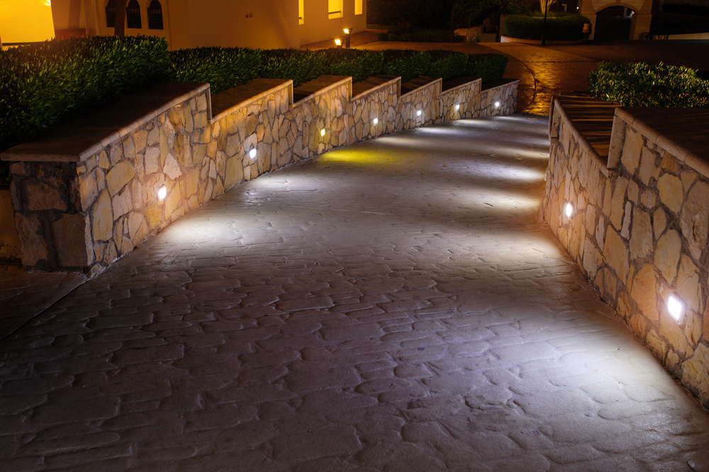 5 Questions to Ask to Plan for Landscape Lighting