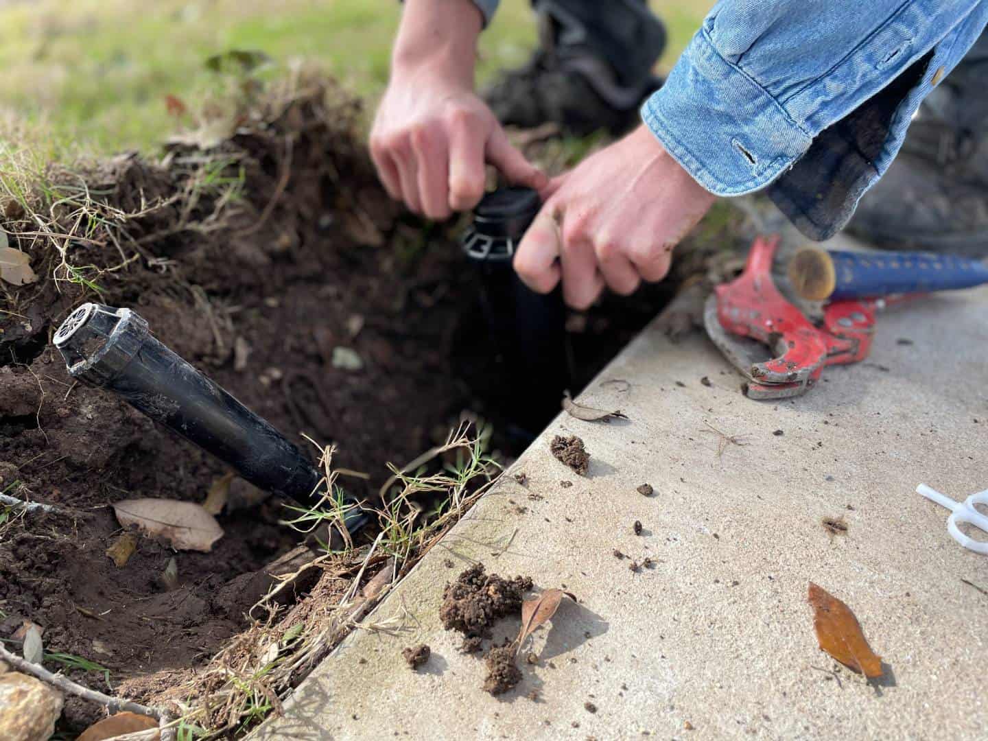 irrigation, sprinkler repair, and outdoor living spaces for Lakeway homes and businesses<br />
