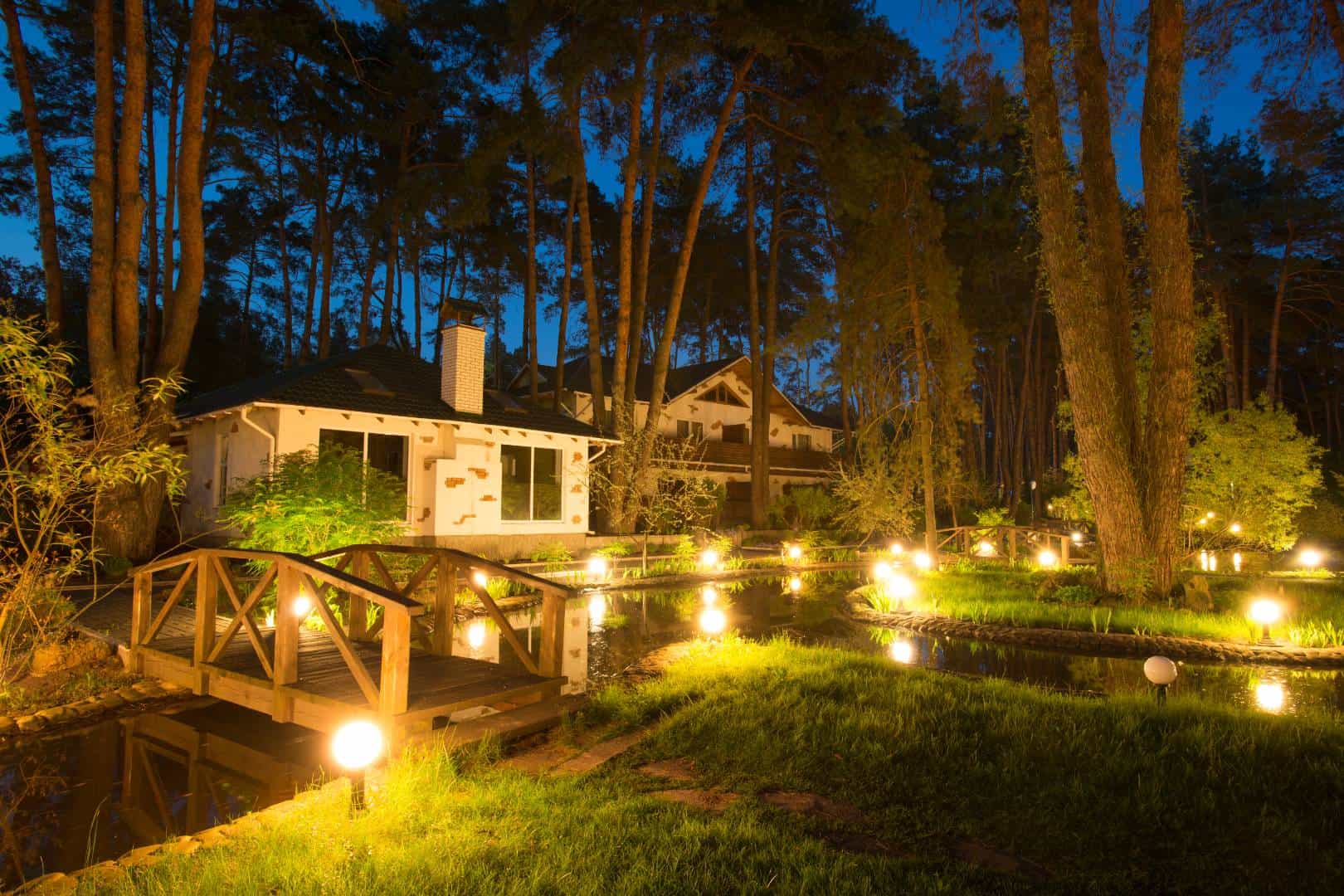 landscape lighting services near me in Austin, Round Rock, and Cedar Park, Texas